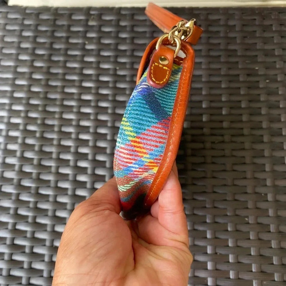 Dooney&Bourke Plaid Wristlet - Picture 5 of 9